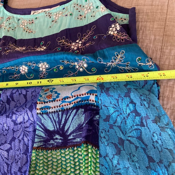 Embellished Tank Top w Flared Mixed Media Lace SIZE L - Picture 12 of 12